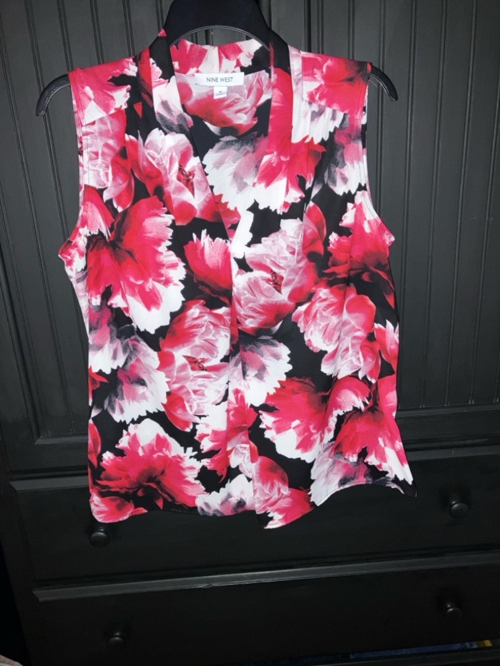 Nine West Black Sleeveless V-Neck Top with Pink & White Floral Print